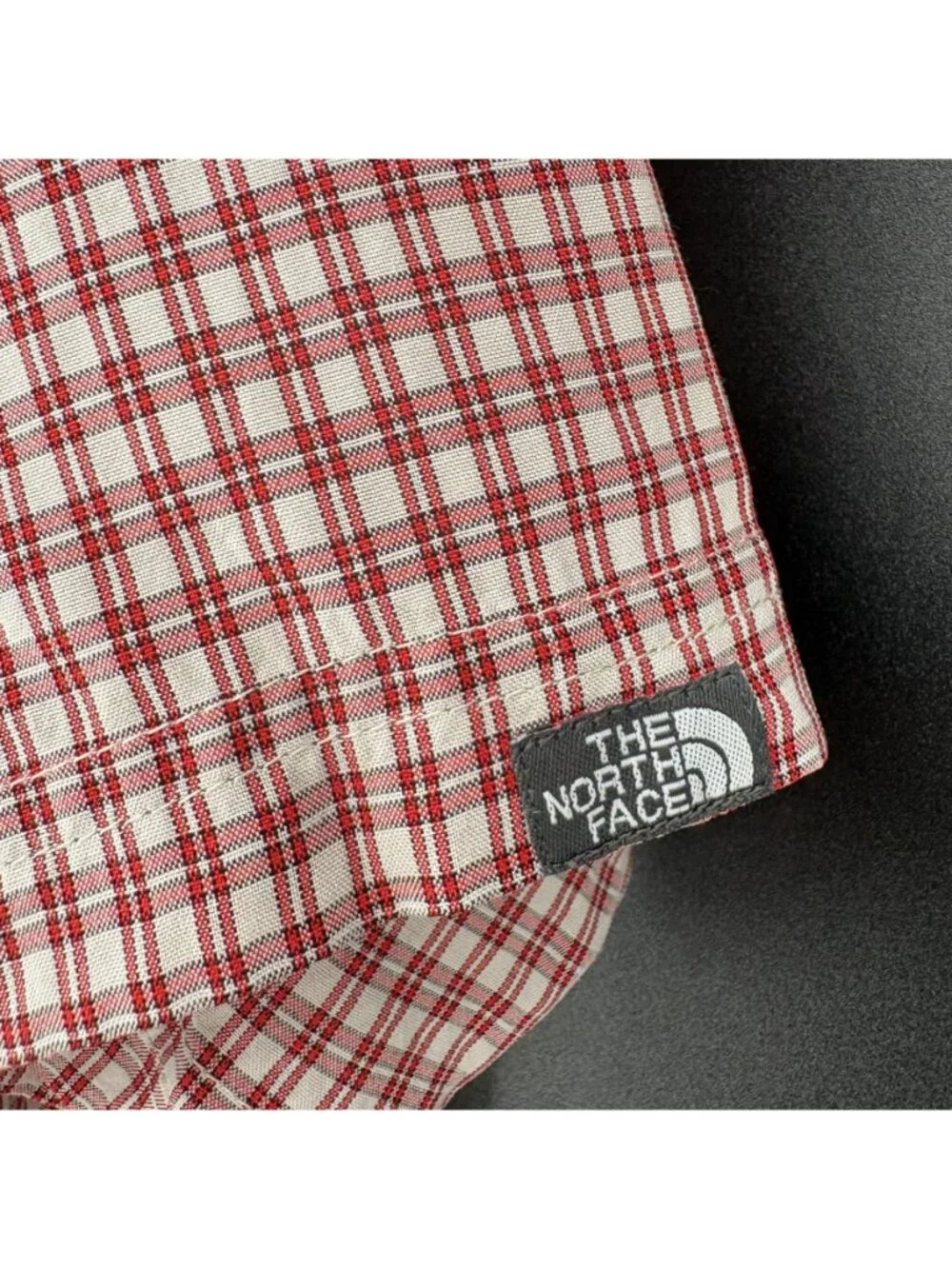 The North Face Men's Short Sleeve Plaid Shirt L Red Modal Zip Pocket Outdoor